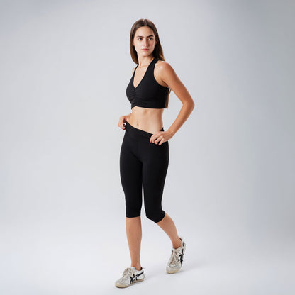 Ripple Black Capris Leggings