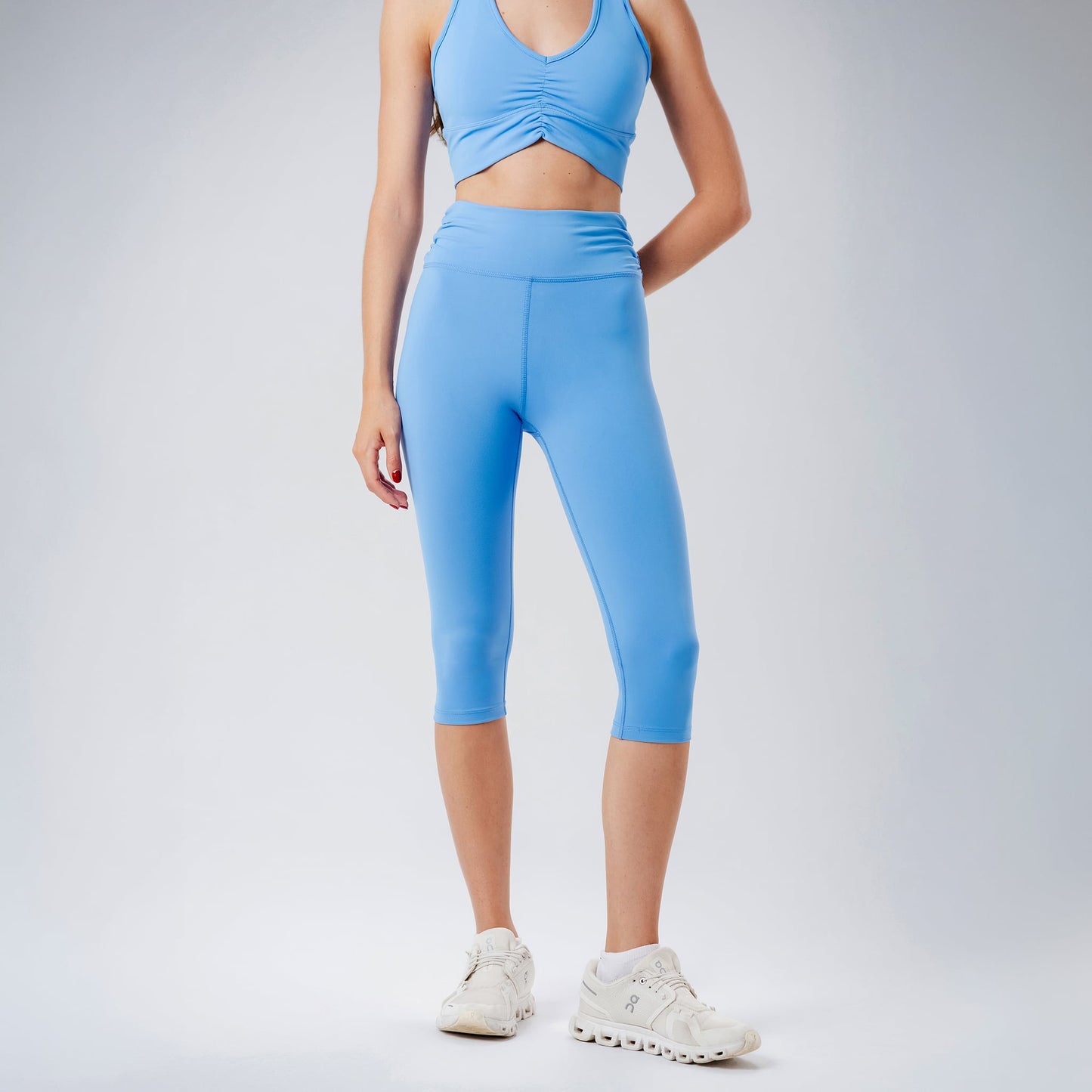 Ripple Blue Capris Leggings